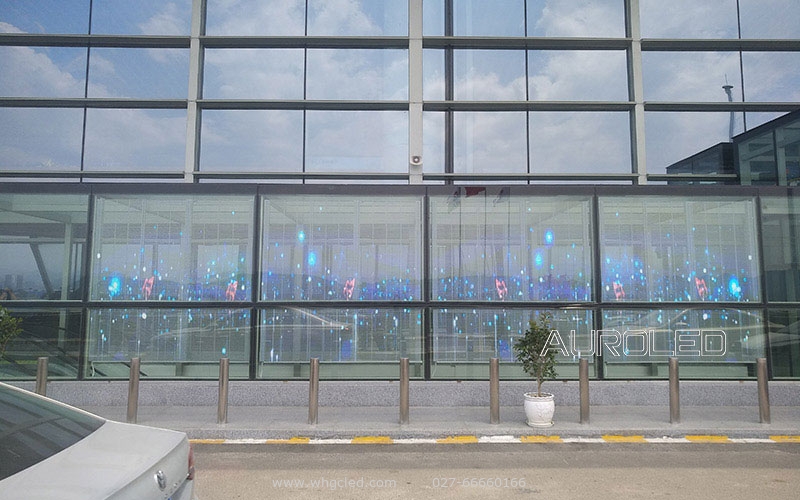 奧蕾達(dá)貴州興義機(jī)場(chǎng)LED透明屏項(xiàng)目1